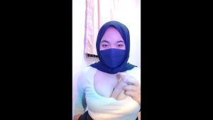 BabyGebi Jilboobs Toge Colmek Pake Dildo